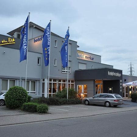 Hotel Merkur 兰施图尔 外观 照片